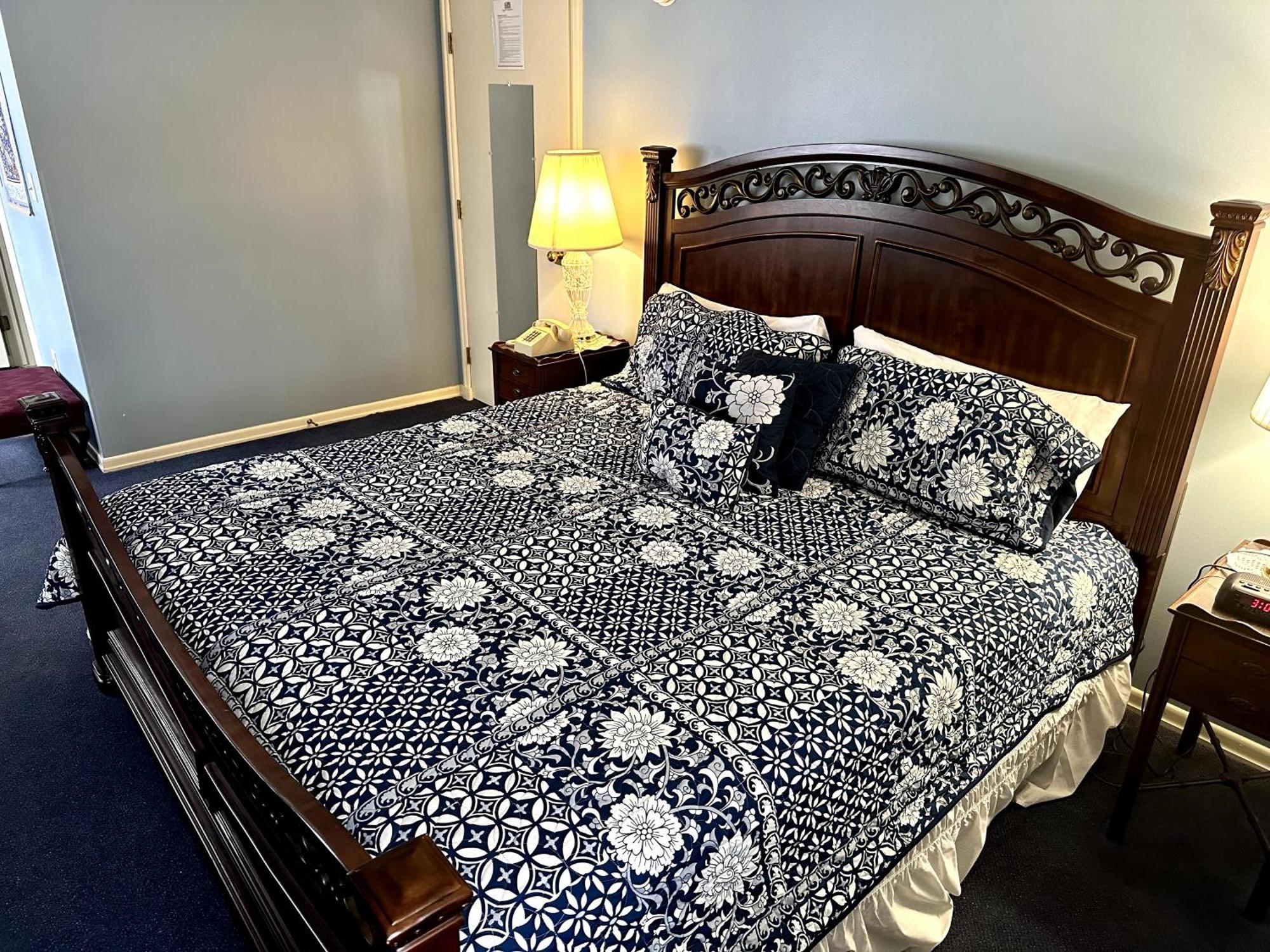 Montague Inn Bed & Breakfast Saginaw Zewnętrze zdjęcie